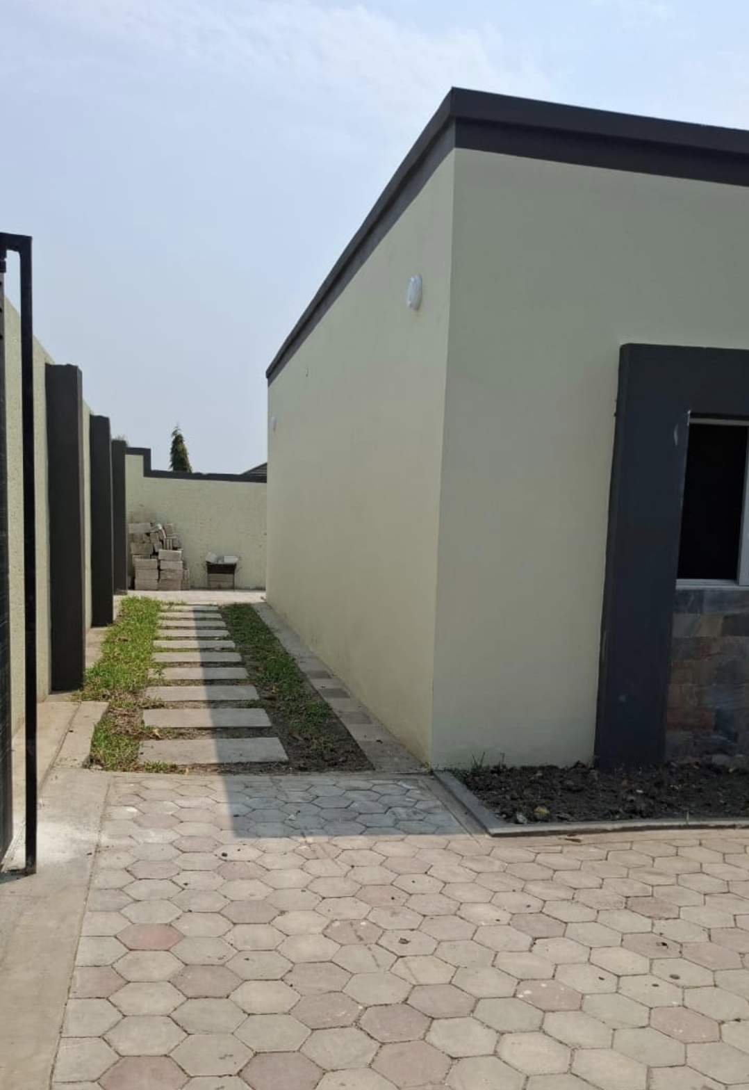 Modern 2-Bedroom Flat in Meanwood Ndeke Phase 1